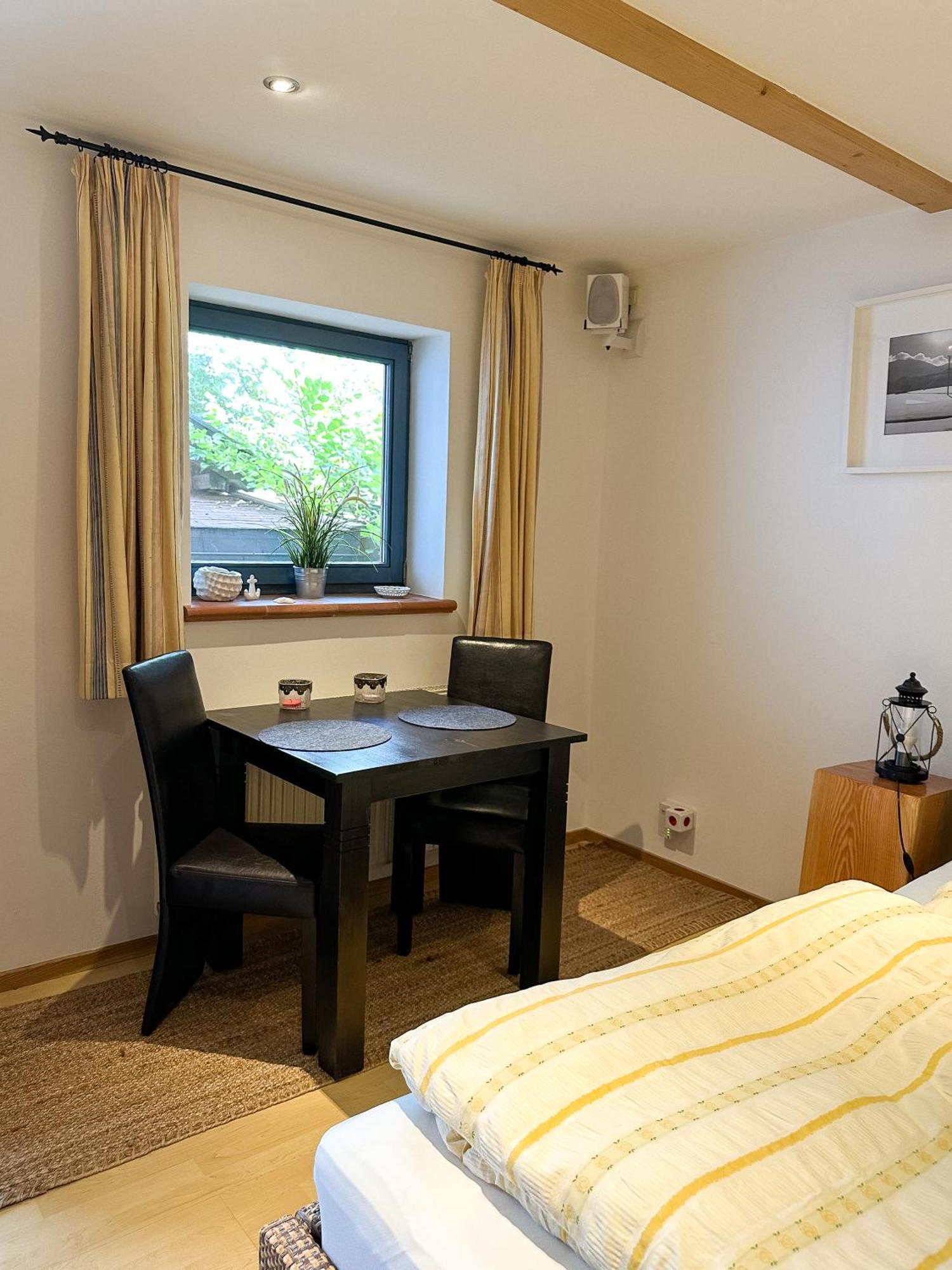 Ferienapartment Opitz - Zugspitzregion Ohlstadt Exteriör bild
